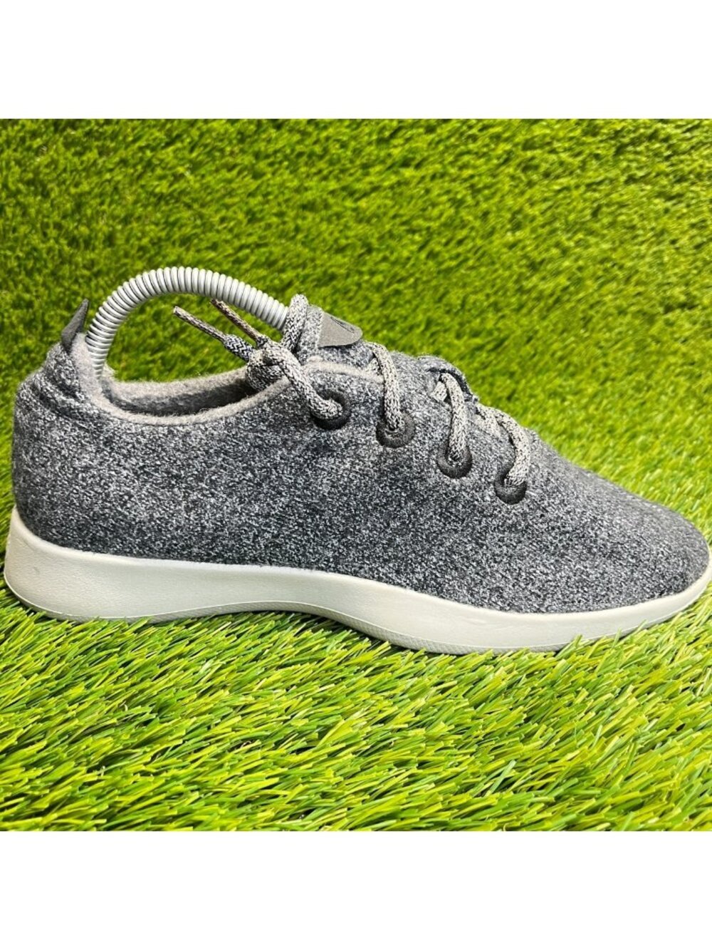 Allbirds Wool Runners Mens Size 9 Gray White Casual Walking‎ Shoes Sneakers